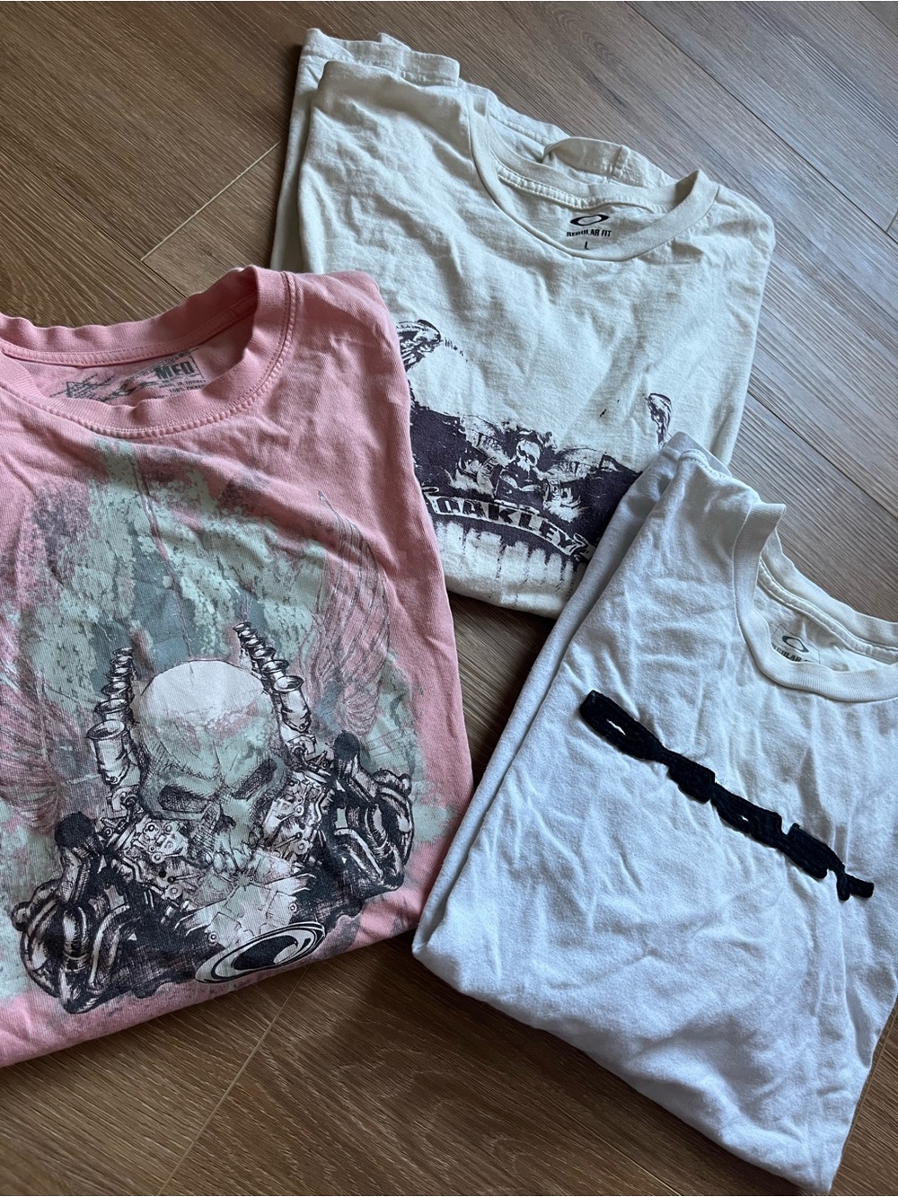 Oakley Graphic Tee Bundle (3 Pack) - Pink Engine Skull & White Spellout Logos